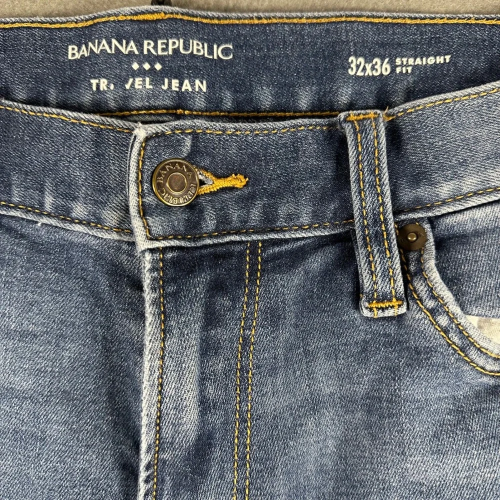 Banana Republic Travel Jean Mens 32x34 Straight Fit Medium Wash Blue Denim